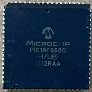 Mikrodenetleyici PIC18F6680 güvenli flaş içeriğini okumak için koruyucu mikroişlemci PIC18F6680 sigorta bitini kırmak ve kilitli Microchip MCU PIC18F6680'den gömülü aygıt yazılımını ikili veri veya onaltılık kod dosya biçimi olarak çıkarmak gerekir;